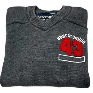 Abercrombie Kids Gray Sweater Pullover w/ Red 43 Patch – Size Small